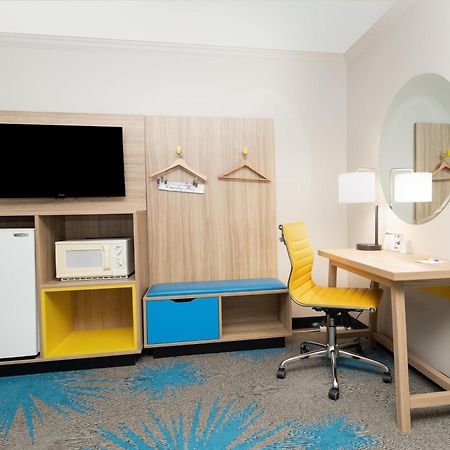 Days Inn By Wyndham Fort Smith Buitenkant foto