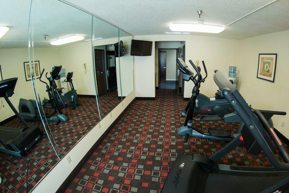 Days Inn By Wyndham Fort Smith Buitenkant foto