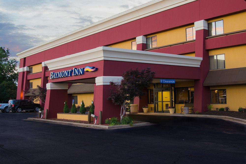 Days Inn By Wyndham Fort Smith Buitenkant foto